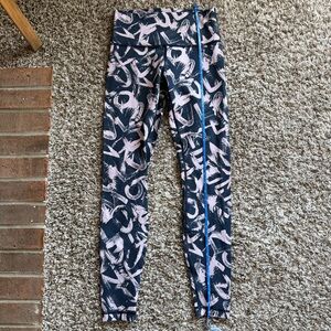 Lululemon Wunder Under High Rise Tight Full On Luxtreme Graffiti Pop Size 6